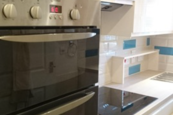 Built In Indesit oven