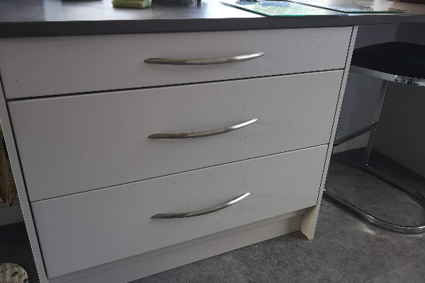 Pan drawers