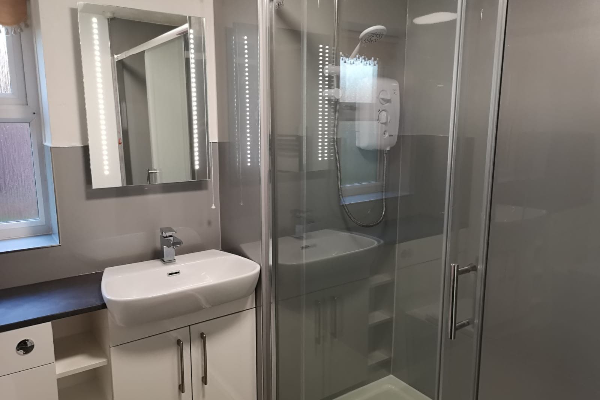 Shower enclosure